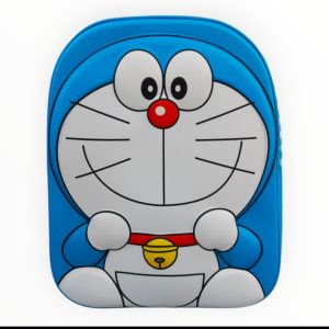 Doraemon mochila azul sentado